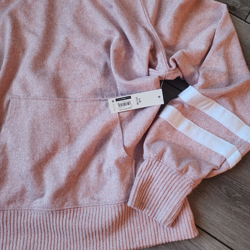 Sweater - Picture 8 of 14